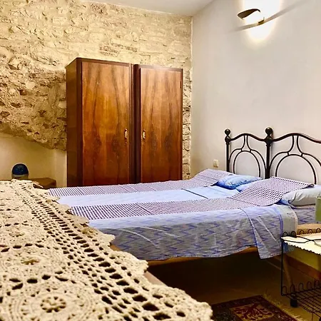 Anfiteatro Appartement *